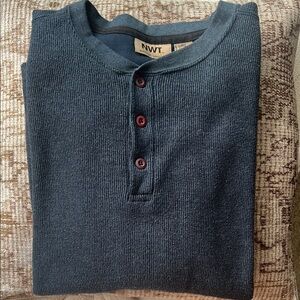 Northwest Territory Men's Navy Blue Button Shirt